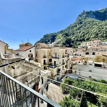 Carmelina Center * Amalfi