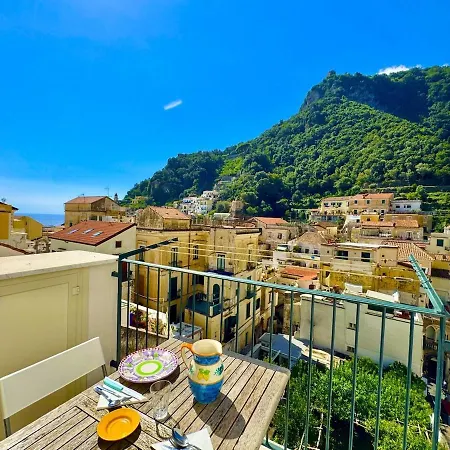 Carmelina Center * Amalfi