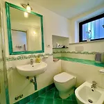 Carmelina Center Амальфі