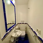 Carmelina Center Апартаменти